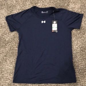 New never worn under armor large heat gear shirt